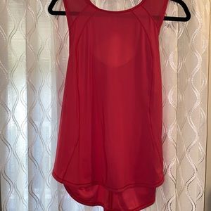 Lululemon keyhole mesh/nylon tank